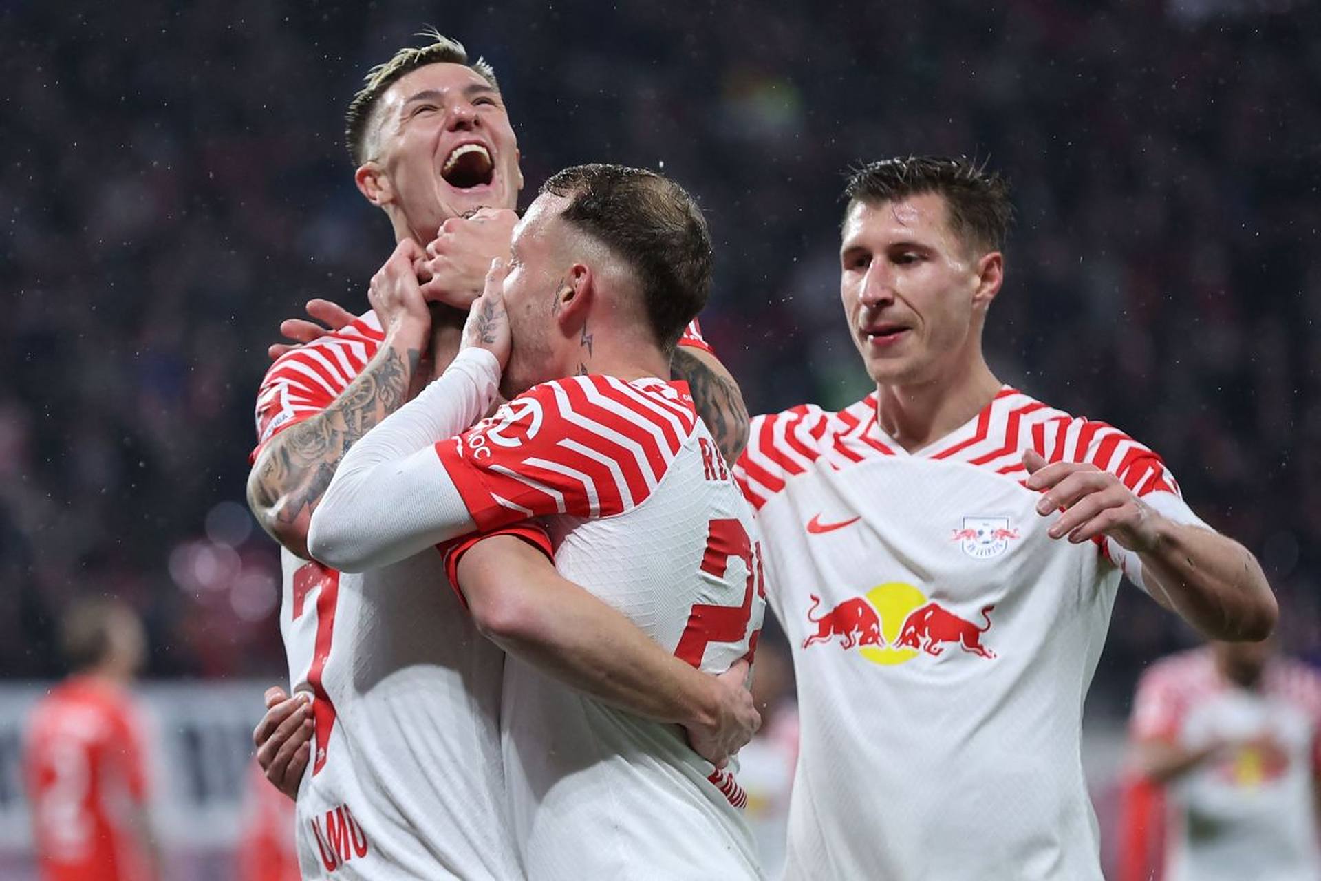 关于RB莱比锡球员荣膺最佳表现奖项的信息