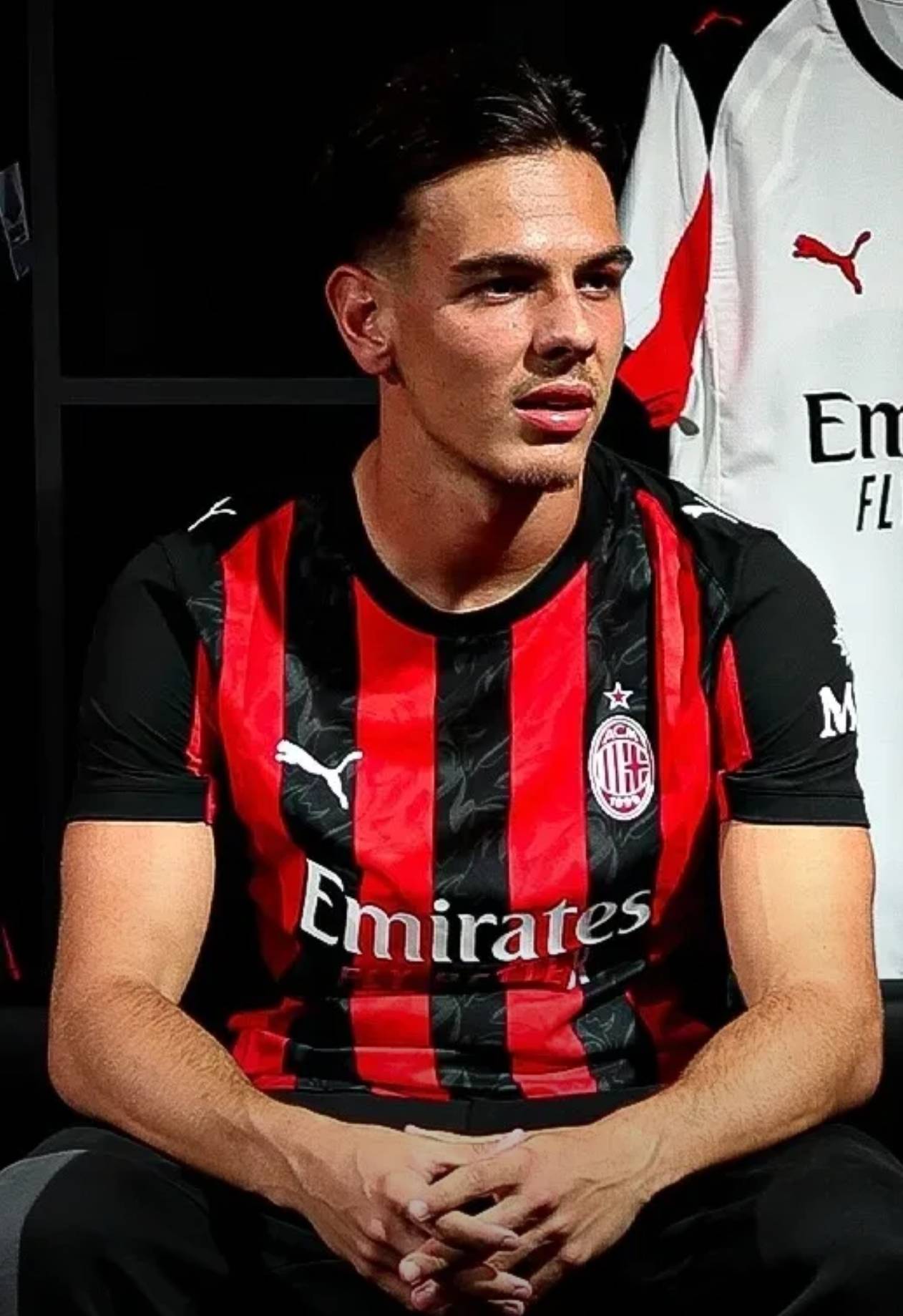 AC米兰新援技惊四座，传控战术成为关键