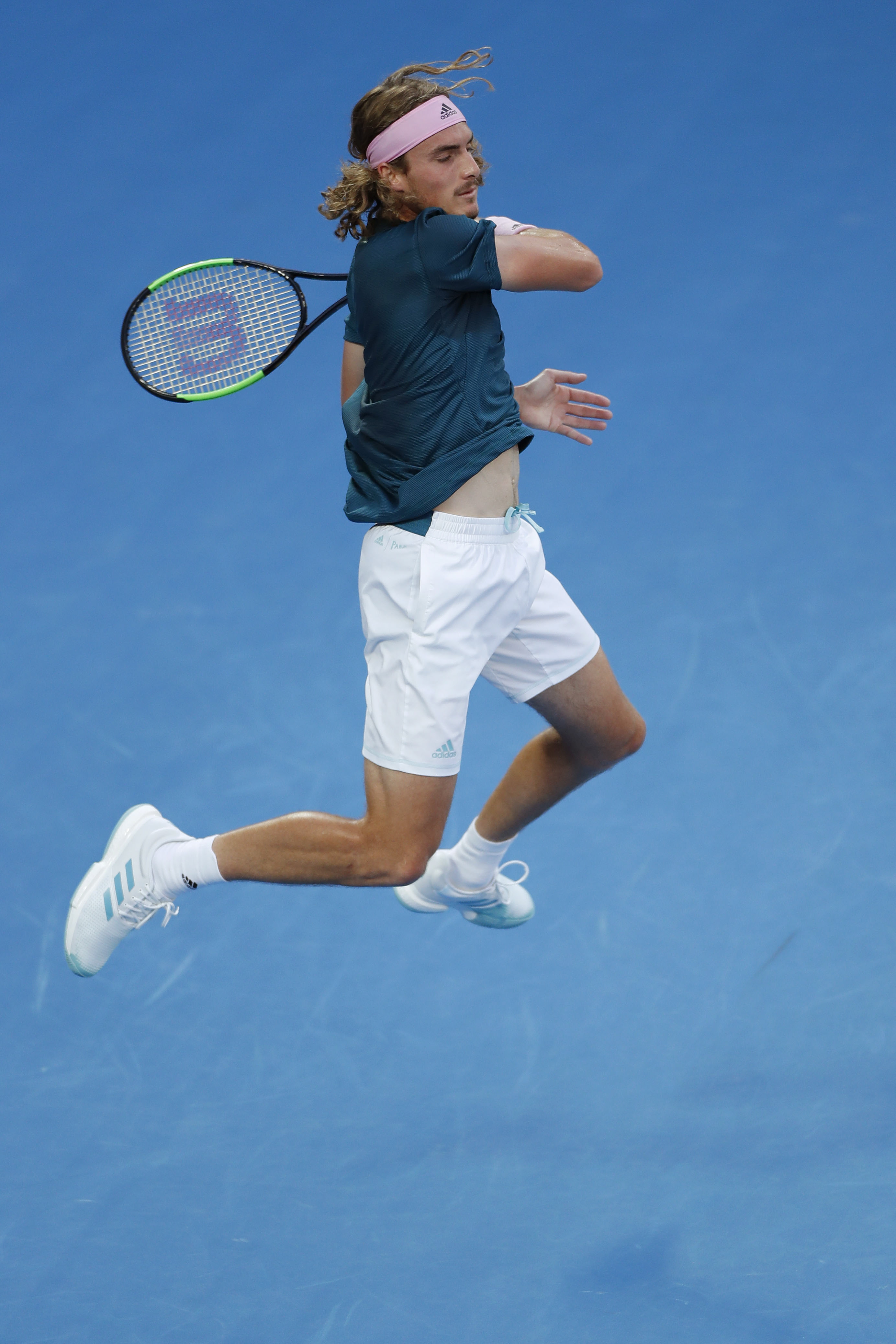 美国网球队逆转澳大利亚网球队，纳达尔统治全场的简单介绍