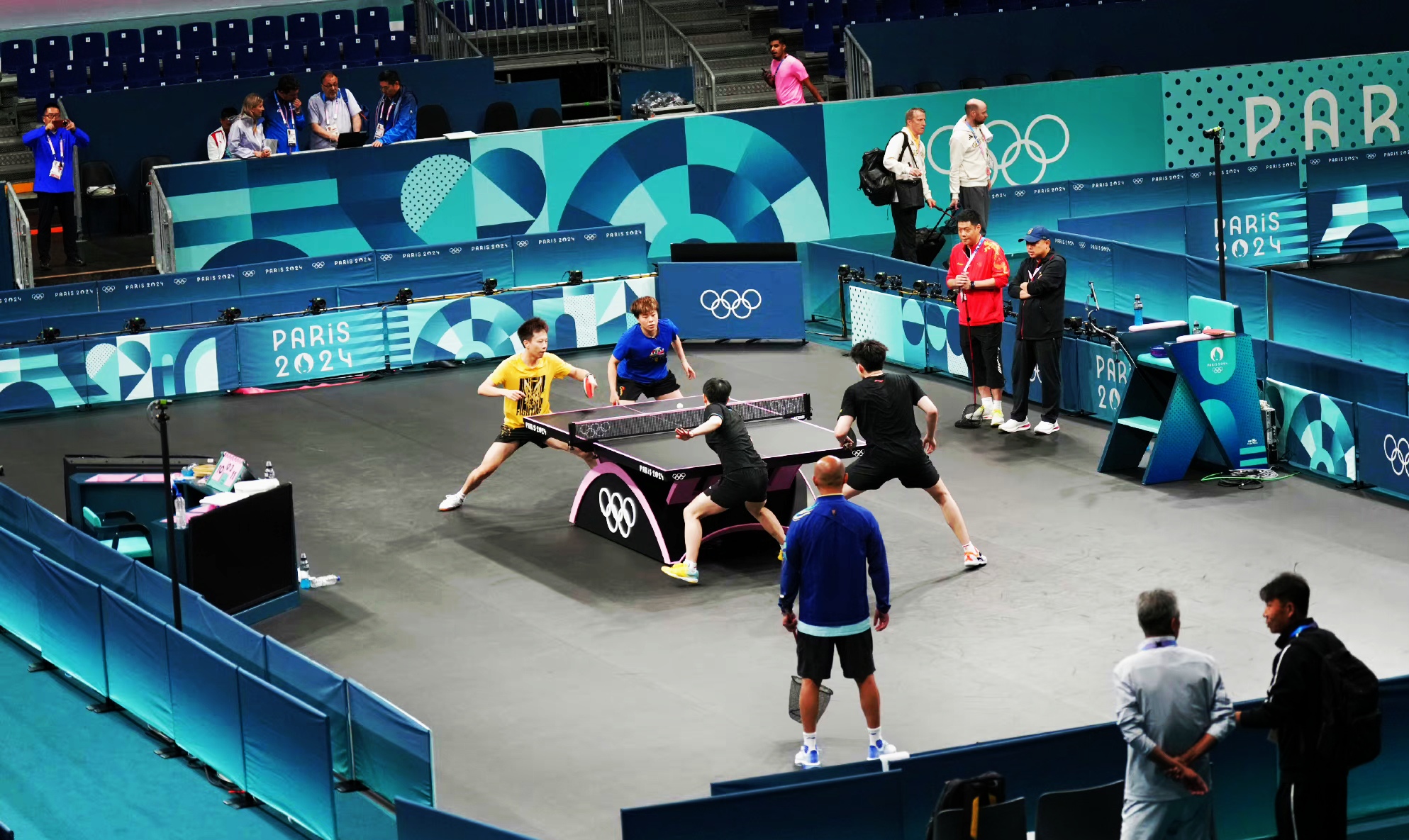 奥地利队力克法国队,林高远点燃赛场 奥地利队力克法国队,林高远点燃赛场