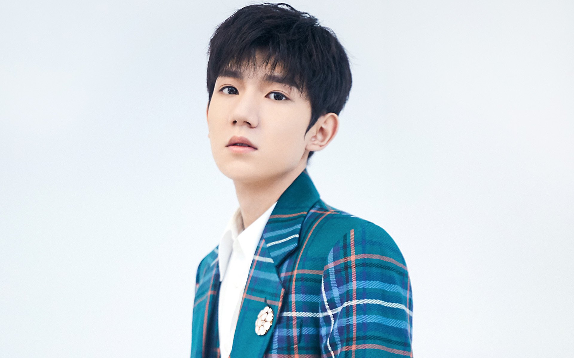 赛场上的新声，东契奇杂音谱系主导爵士式团队篮球压制新疆