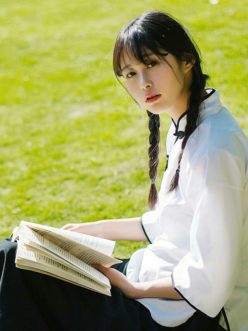 开云体育登录-世界排名争夺战白热化，乌克兰直落三盘横扫新西兰，锁定关键积分